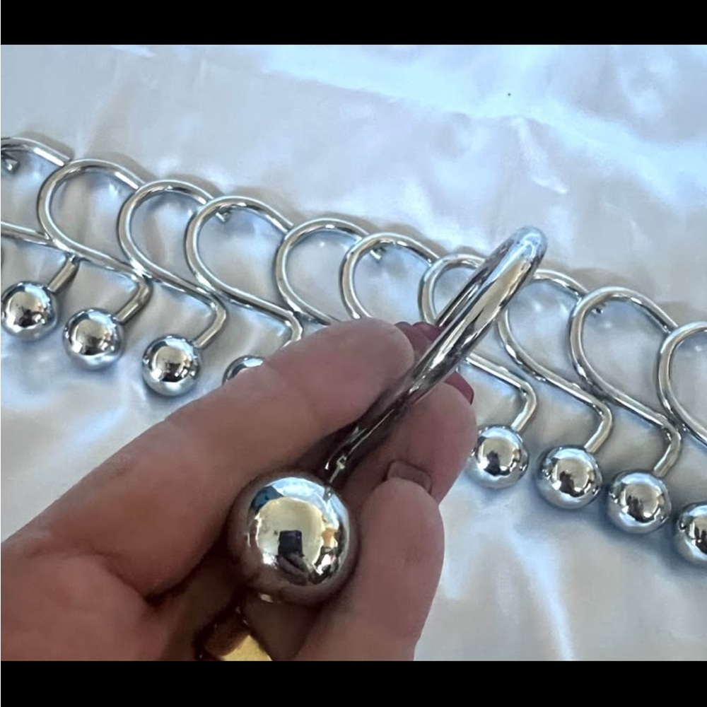 Shower Curtain Hooks Heavy Weight Silver - Picture 2 of 3